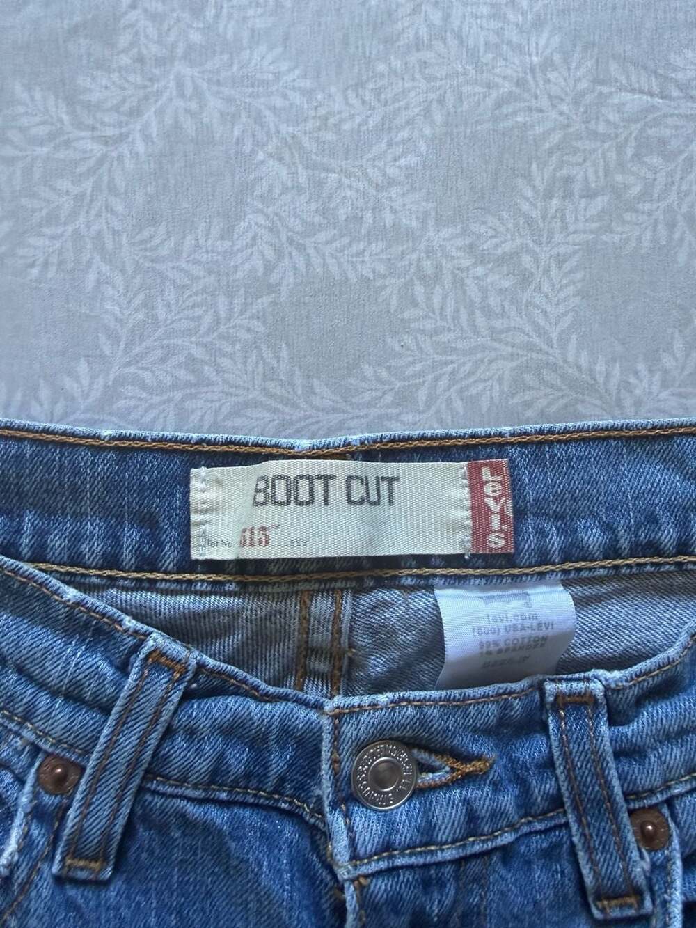 Levi's 515 Boot Cut Denim Jeans Size 8 M Medium Wash